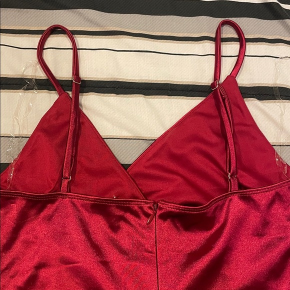 Red Satin Deep V Neck Mini Party Dress - Picture 3 of 7